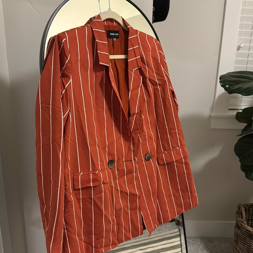 M SUGAR + LIPS orange striped blazer